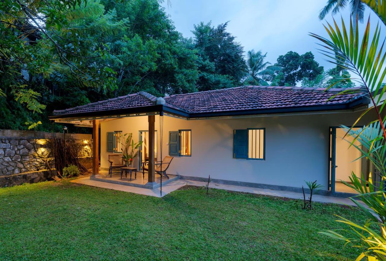 Stuthi Villa Ahangama Ngoại thất bức ảnh